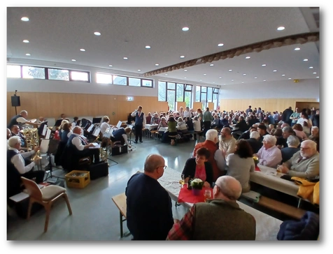 Hier sehen Sie das Dorfgemeinschaftshaus in Macken.